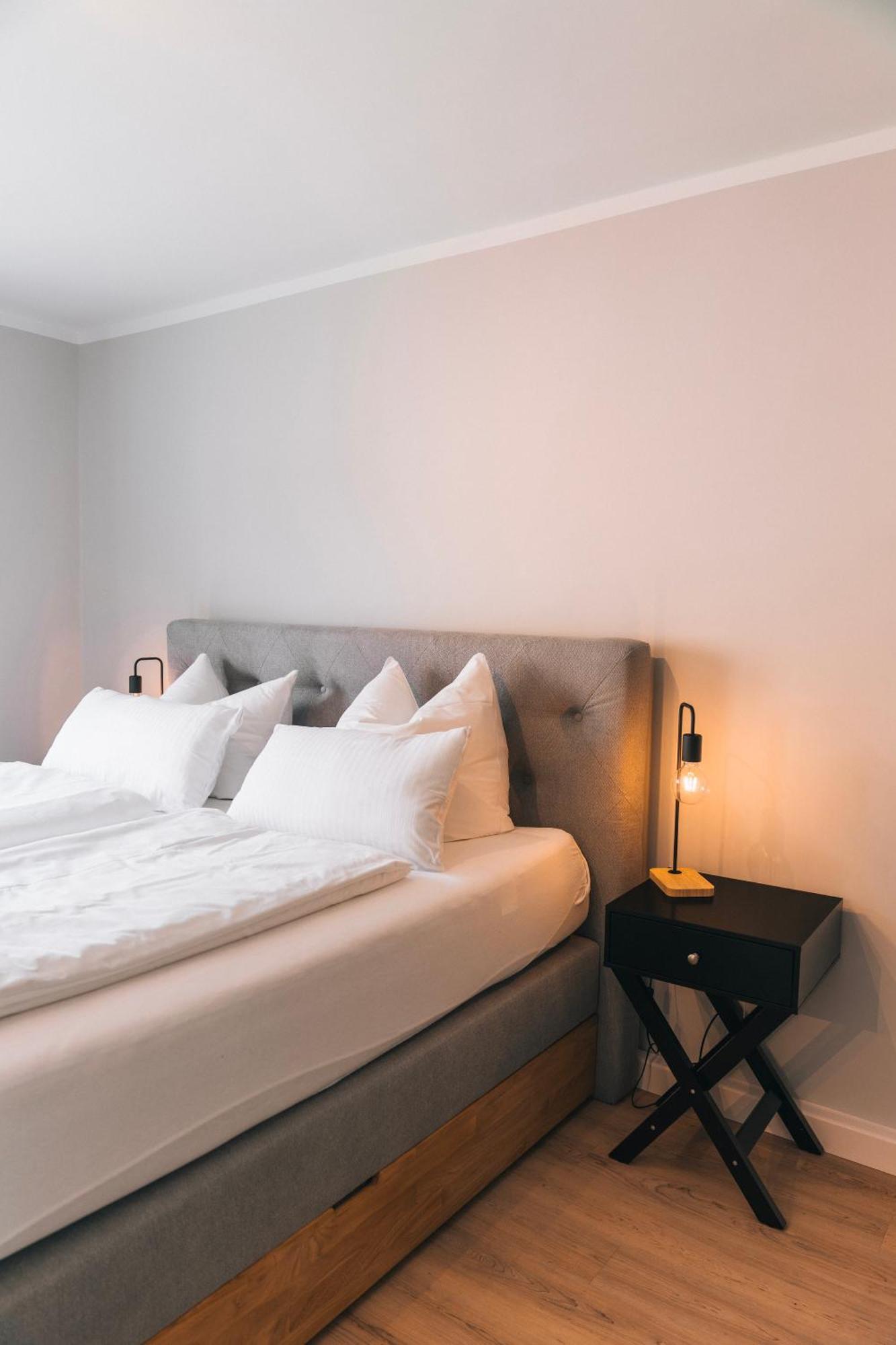 Rr - Gorgeous 50Qm Apartment - Washer - Wifi Halle  ภายนอก รูปภาพ